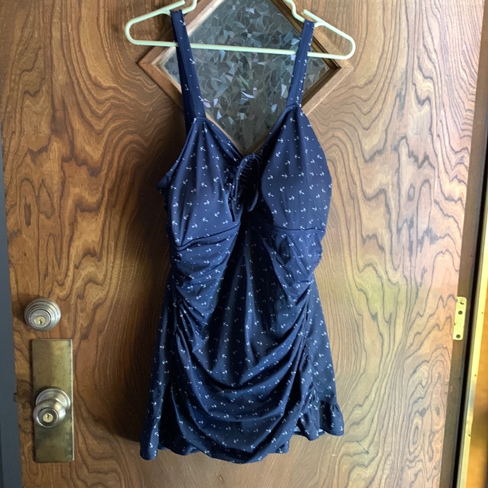 16 Navy Retro/Vintage Style One Piece Swimsuit